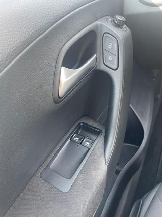 VOLKSWAGEN Polo usata, con Monitoraggio pressione pneumatici