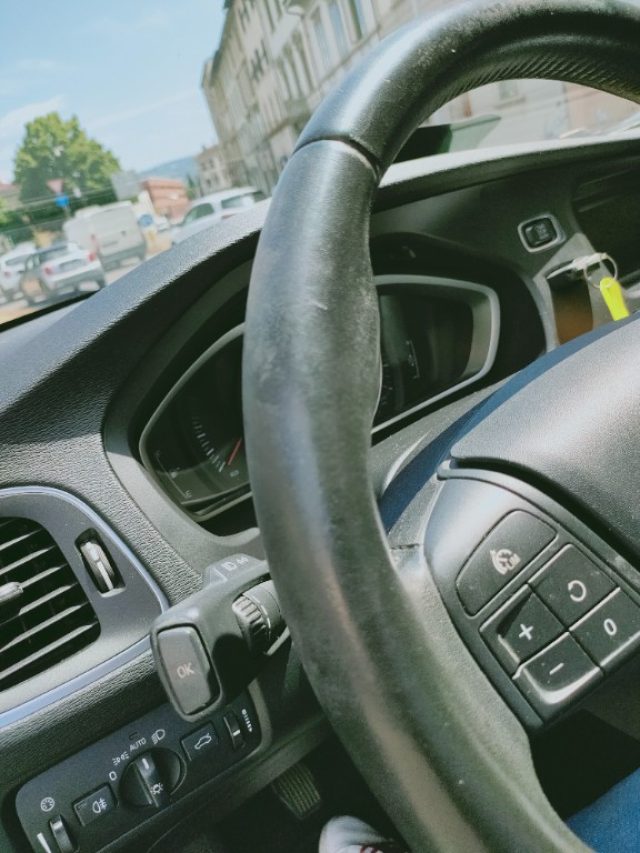 VOLVO V40 usata, con Climatizzatore