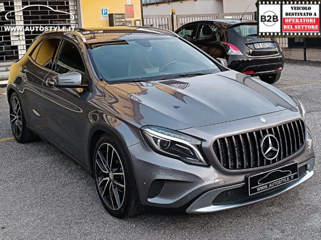 MERCEDES-BENZ GLA 220 usata, con Servosterzo