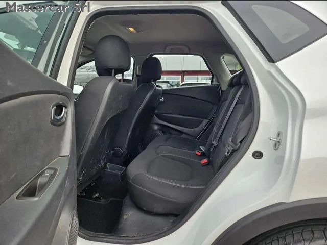 RENAULT Captur usata, con ESP