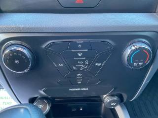 FORD Ranger usata, con Controllo automatico clima