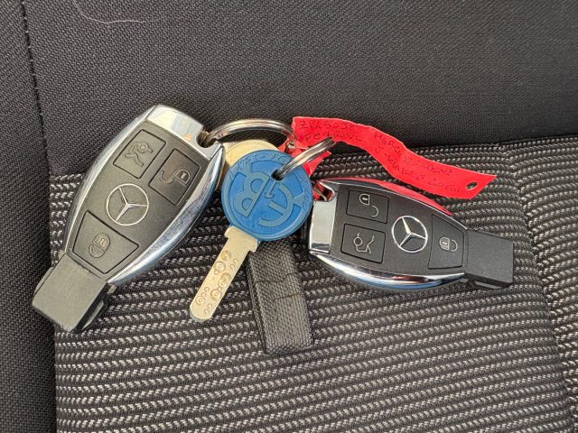 MERCEDES-BENZ E 200 usata, con Start/Stop Automatico