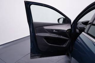 PEUGEOT 5008 usata, con Climatizzatore