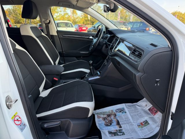 VOLKSWAGEN T-Roc usata 26
