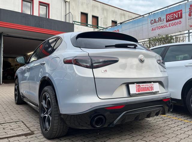 ALFA ROMEO Stelvio usata, con Sedile posteriore sdoppiato