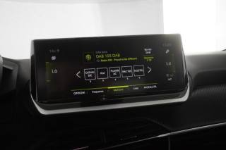 PEUGEOT 2008 usata 17