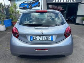 PEUGEOT 208 usata, con Boardcomputer