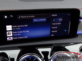MERCEDES-BENZ CLA 200 usata, con Apple CarPlay
