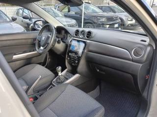 SUZUKI Vitara usata, con Touch screen