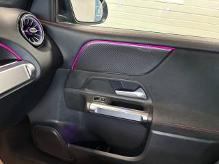 MERCEDES-BENZ GLB 200 usata, con Vetri oscurati