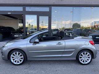 PEUGEOT 207 usata, con Airbag