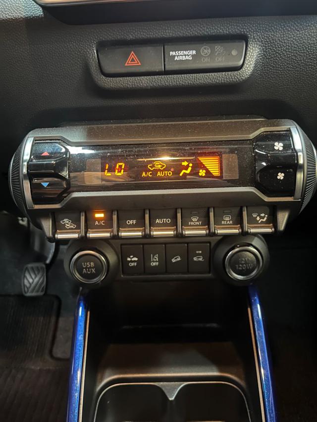 SUZUKI Ignis usata, con Controllo elettronico della corsia