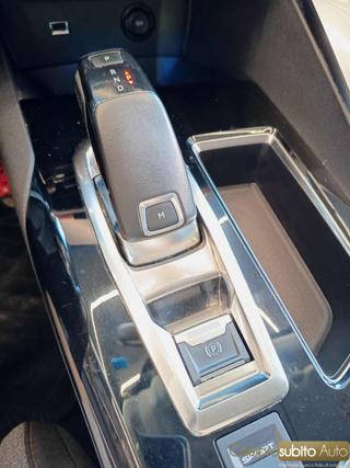 PEUGEOT 5008 usata, con Fendinebbia