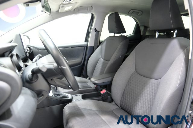 TOYOTA Yaris usata, con Cerchi in lega