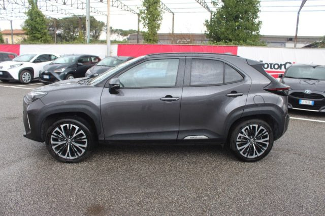 TOYOTA Yaris Cross usata, con Autoradio