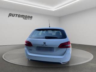 PEUGEOT 308 usata, con Autoradio