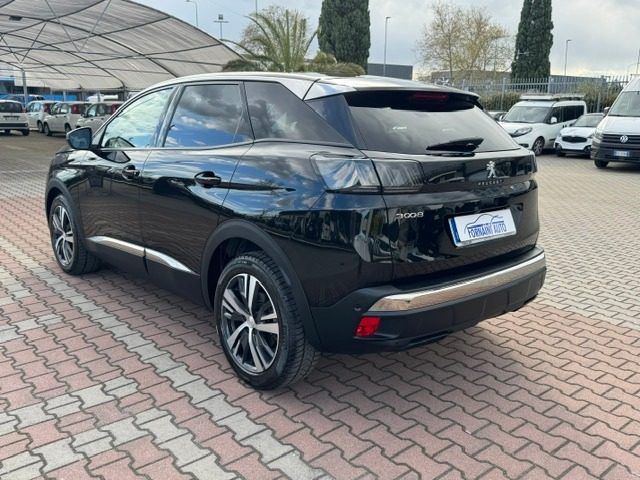 PEUGEOT 3008 usata, con Boardcomputer