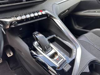 PEUGEOT 3008 usata, con Climatizzatore