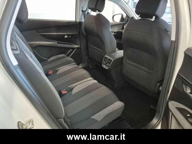PEUGEOT 5008 usata, con Bracciolo
