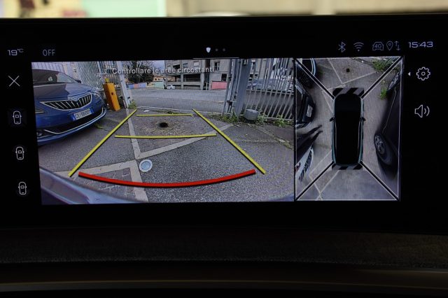 PEUGEOT 3008 usata, con Controllo automatico clima