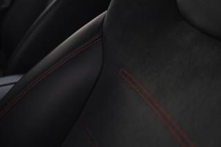 MERCEDES-BENZ CLA 220 usata, con Volante in pelle