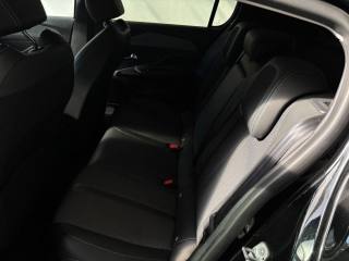 PEUGEOT 308 usata, con USB