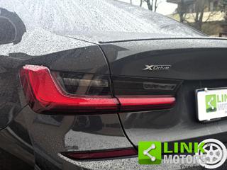 BMW 320 usata, con Touch screen