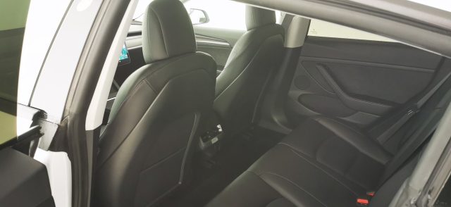 TESLA Model 3 usata 62