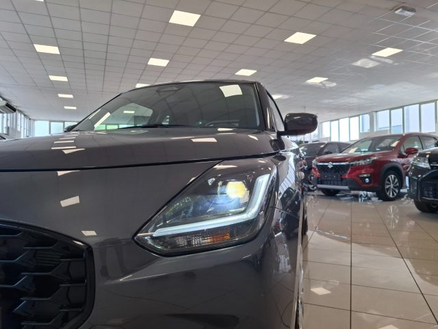 SUZUKI Swift usata, con Sedile posteriore sdoppiato