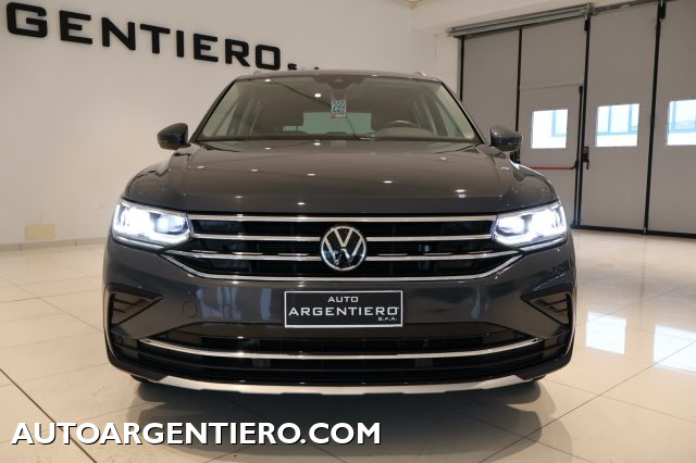 VOLKSWAGEN Tiguan usata, con Airbag