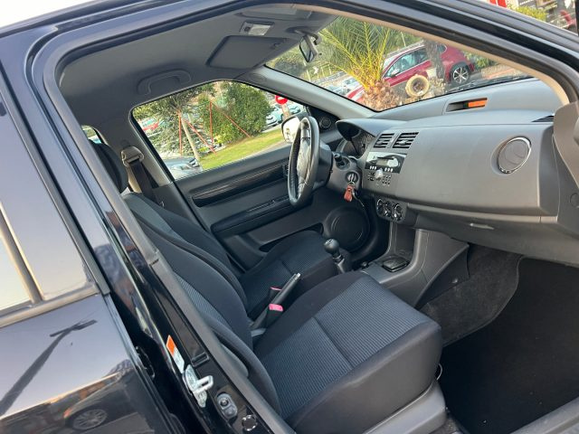 SUZUKI Swift usata, con Chiusura centralizzata