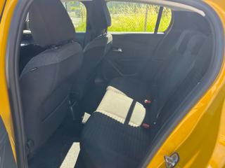 PEUGEOT 208 usata, con Autoradio