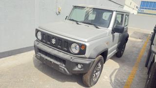 SUZUKI Jimny usata, con Fendinebbia