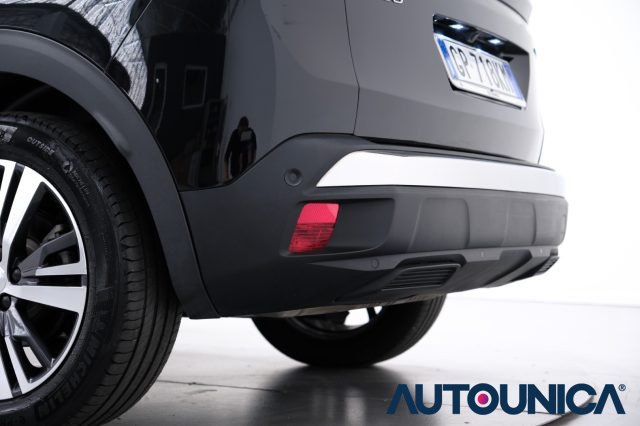PEUGEOT 3008 usata, con Airbag testa