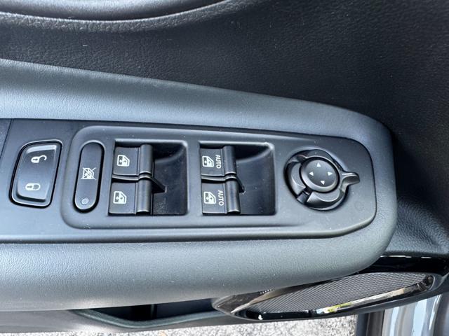 JEEP Renegade usata, con Volante in pelle