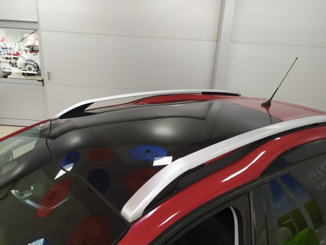PEUGEOT 2008 usata, con Sistema di navigazione
