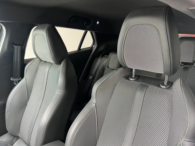 PEUGEOT 2008 usata, con Autoradio digitale