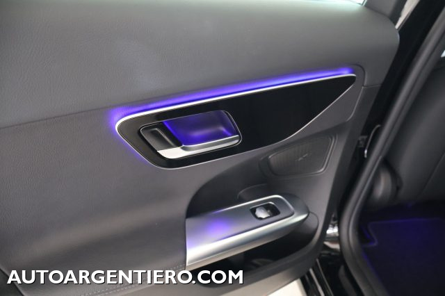 MERCEDES-BENZ C 200 usata, con Specchietti laterali elettrici