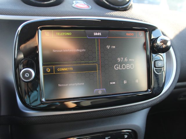 SMART ForTwo usata, con Autoradio digitale