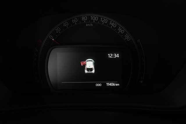 TOYOTA Aygo X usata 10