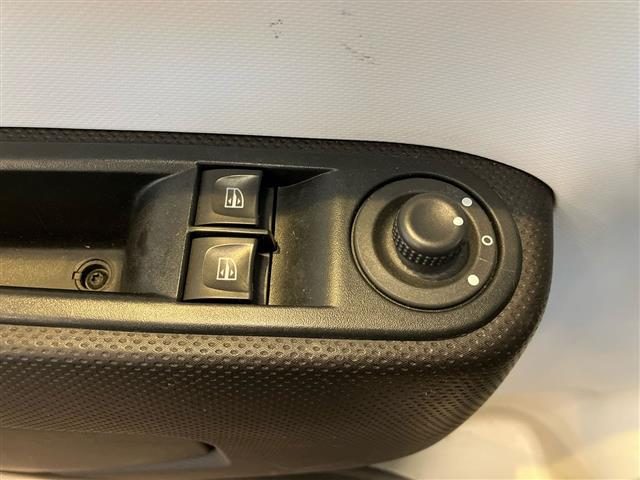 RENAULT Twingo usata 22