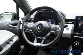 RENAULT Clio usata, con Freno di stazionamento elettrico