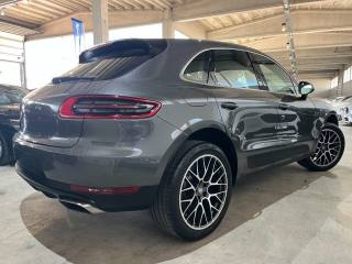 PORSCHE Macan usata, con Autoradio