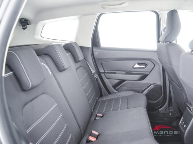 DACIA Duster usata 10