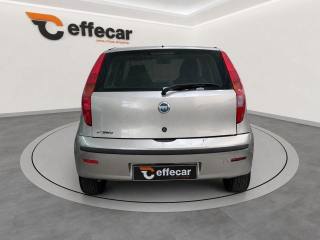 FIAT Punto usata, con Autoradio