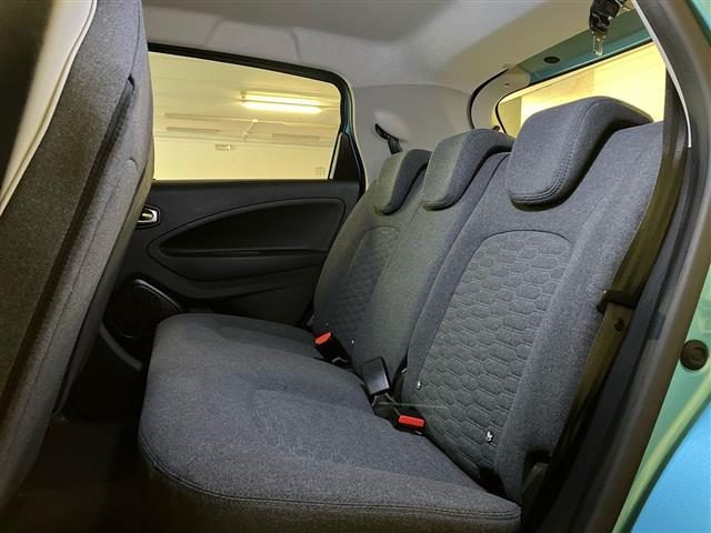 RENAULT ZOE usata 12