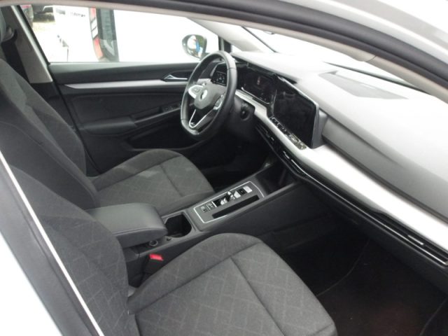 VOLKSWAGEN Golf usata, con Autoradio