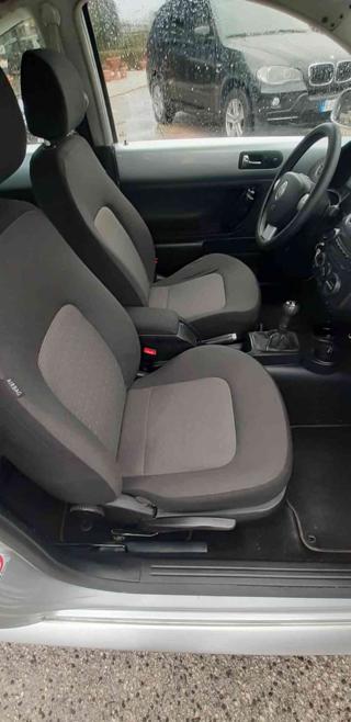 VOLKSWAGEN New Beetle usata 18