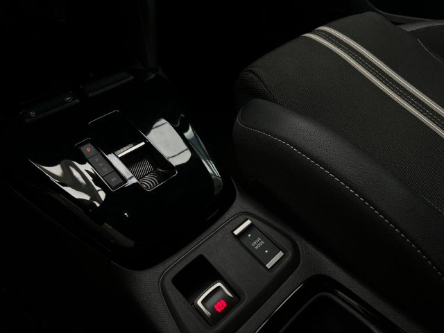 OPEL Corsa usata, con Controllo vocale