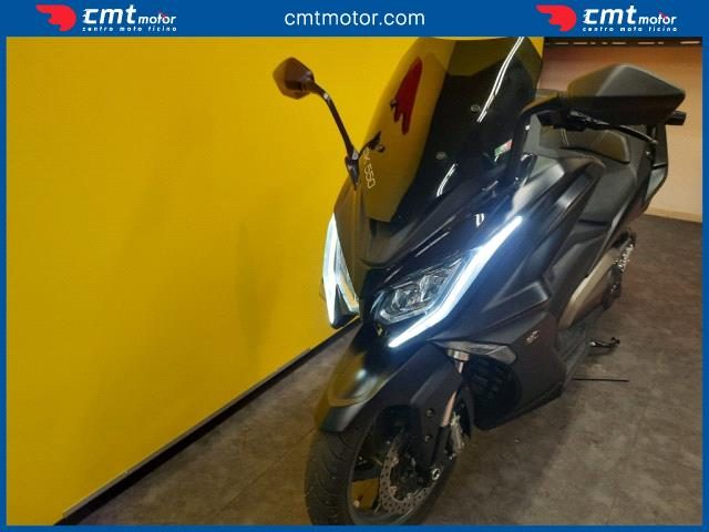 KYMCO AK 550 usata 10